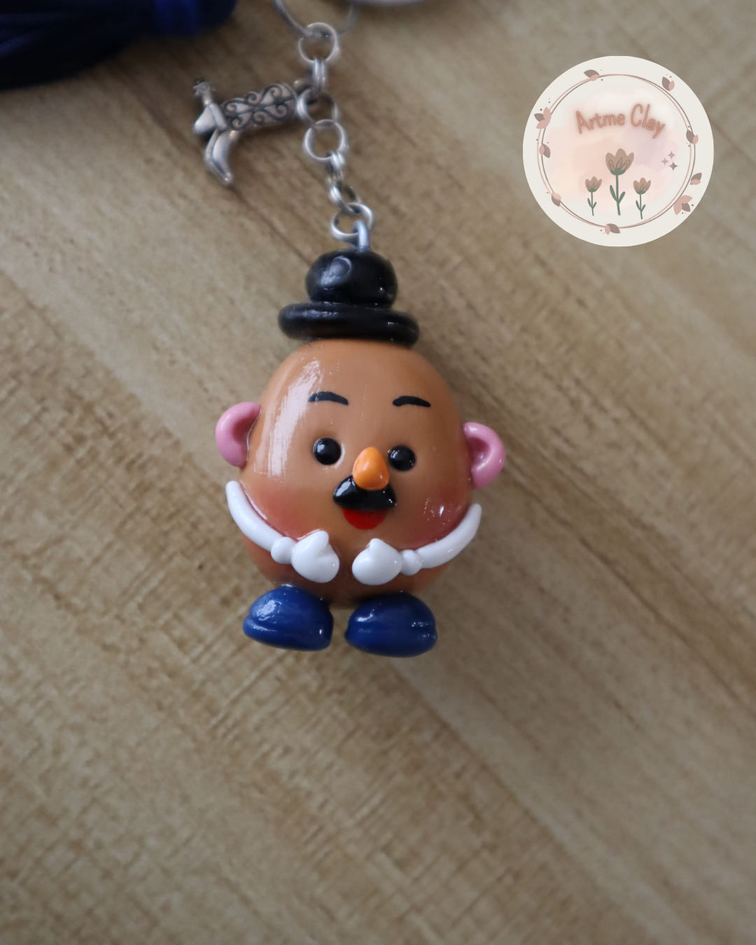 SENORCARADEPAPA4