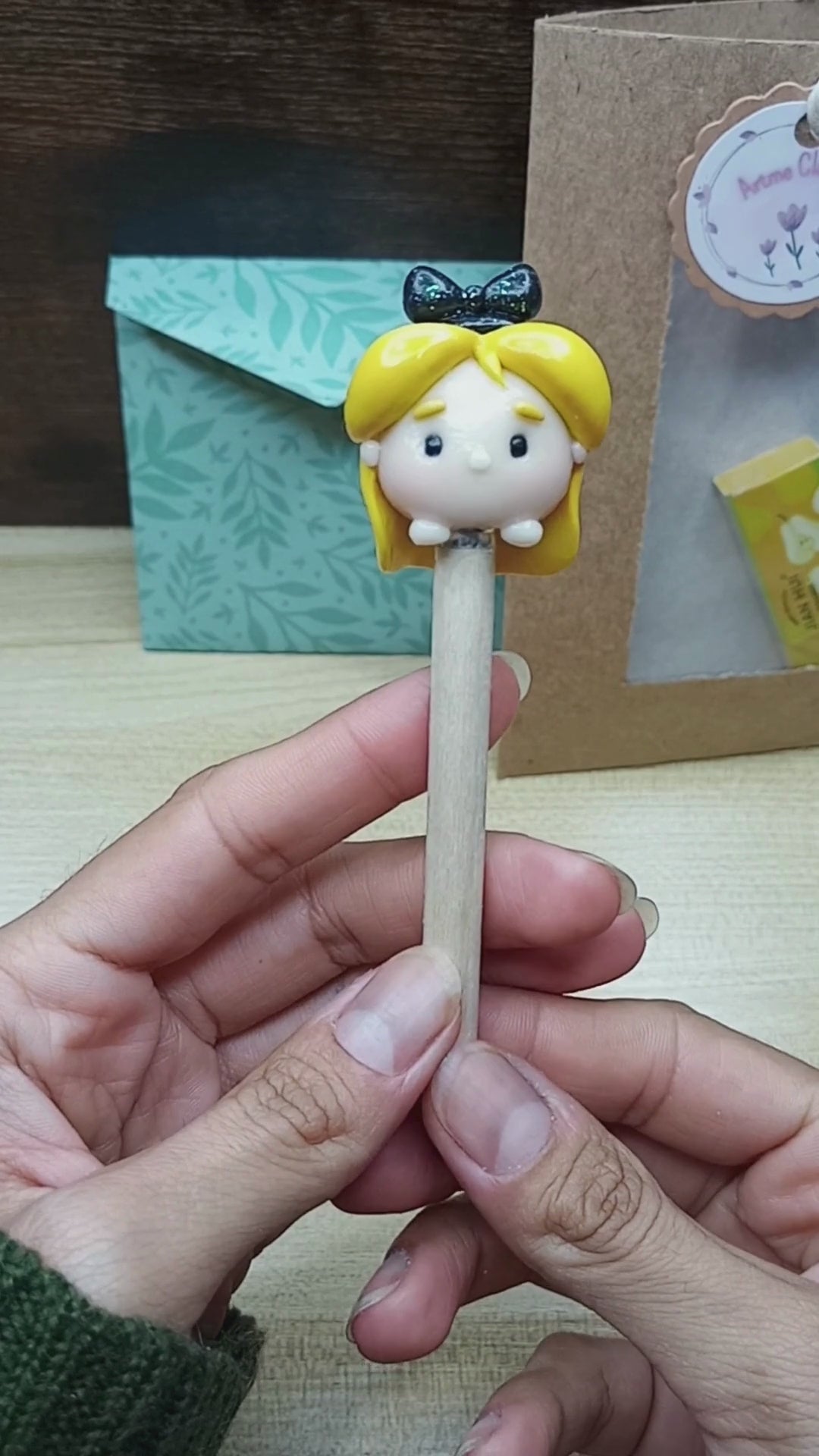 ALICIAENELPAISDELASMARAVILLAS4